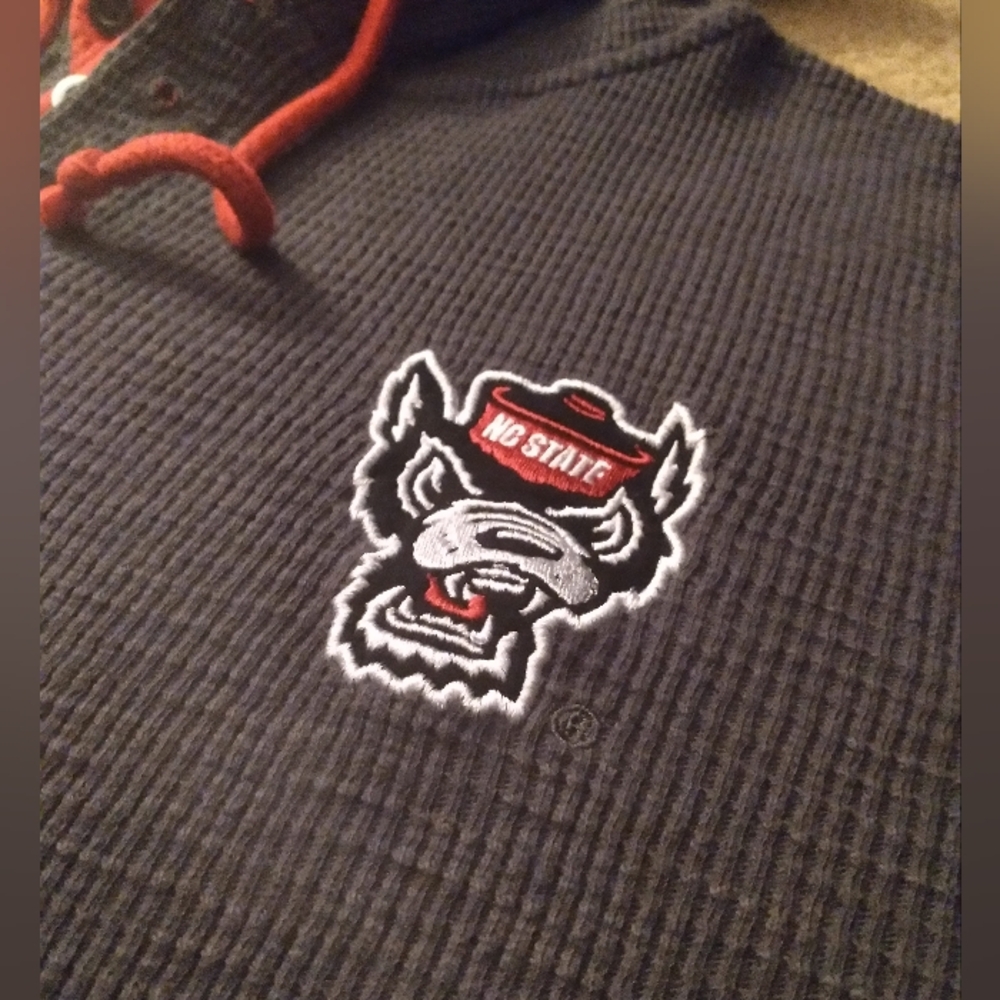 NC State University Wolfpack Colessium Waffle-knit‎ Thermal Cotton Hoodie XXL